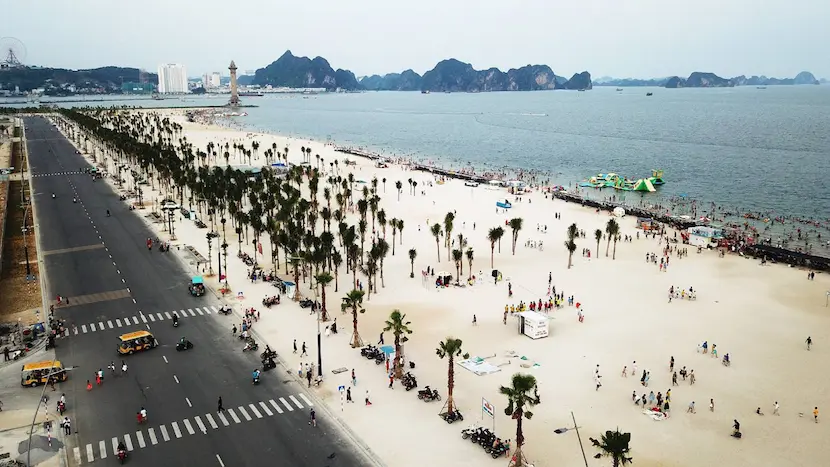 bai chay strand halong