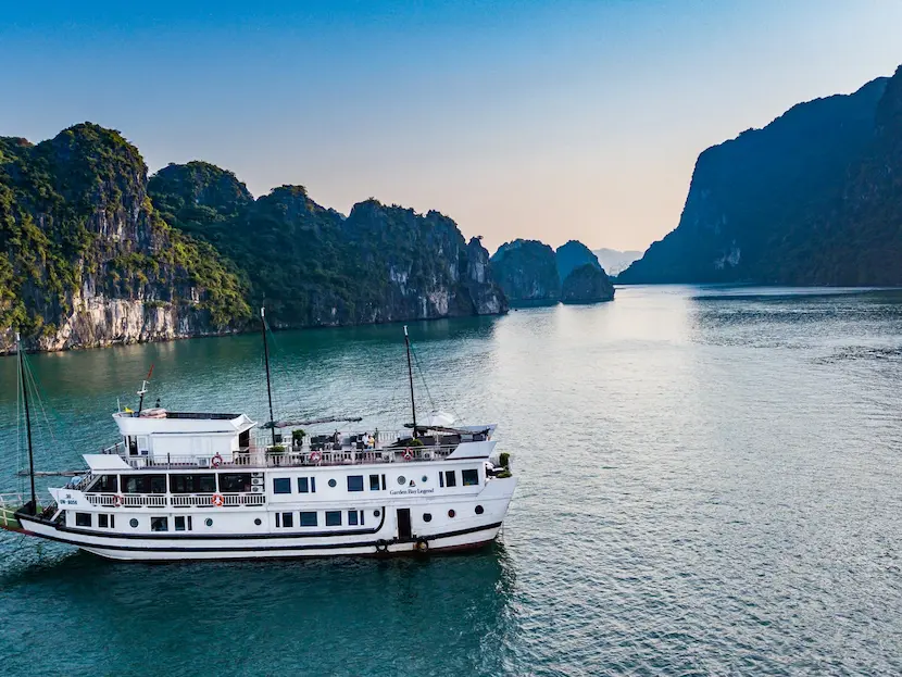 les 10 meilleures croisières dans la baie de bai tu long, garden bay legend cruise