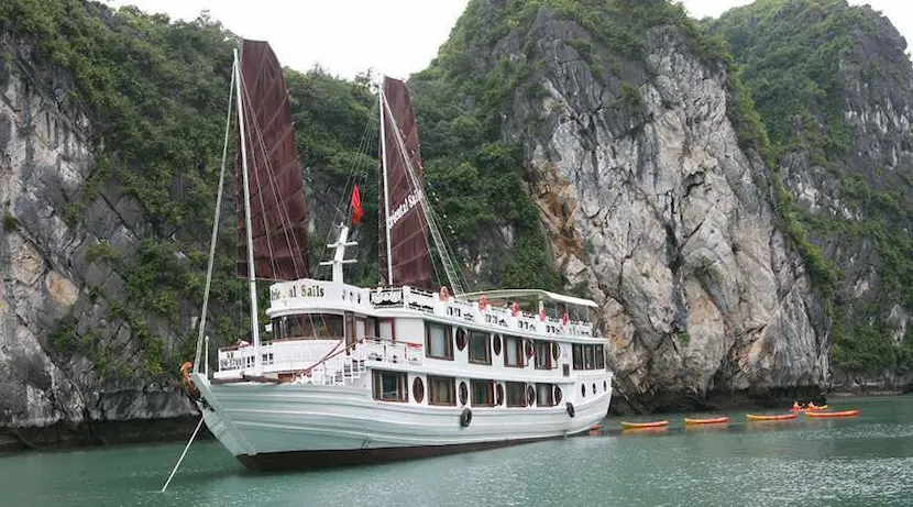 les 10 meilleures croisières dans la baie de bai tu long, oriental sails